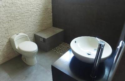 ALQUILER DE CASA DE 2 PISOS EN LOS SAUCES - SANTA VICTORIA